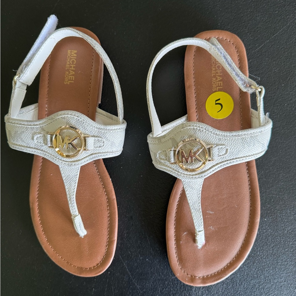 Women Michael Kors Sandals